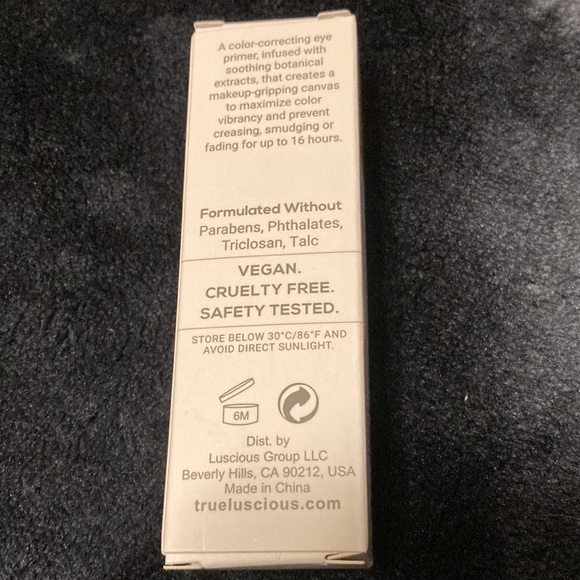 True & Luscious, Angel Eyes eyeshadow primer/base Light Nude - Picture 2 of 6